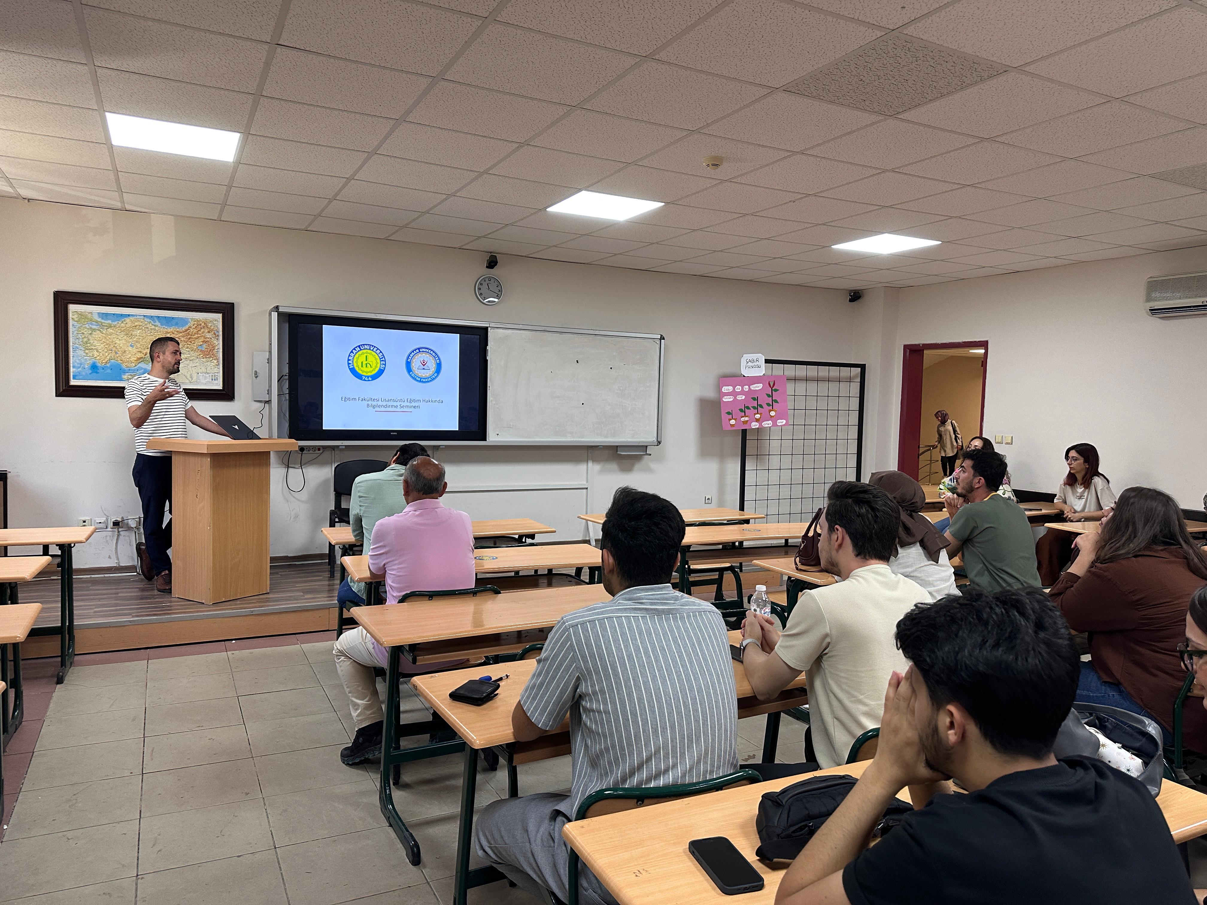 Fakültemizde Lisansüstü Eğitim Hakkında Bilgilendirme Semineri Gerçekleştirildi